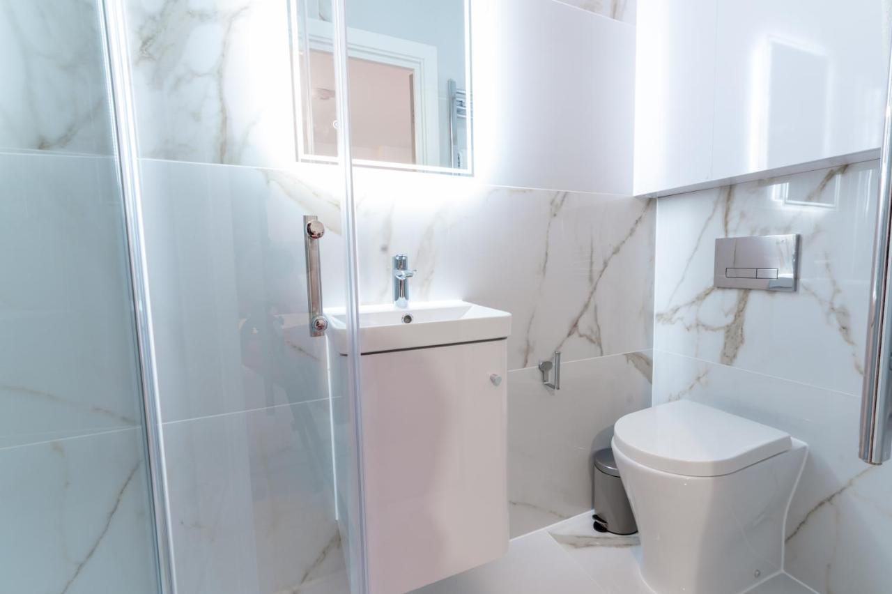 Luxury 2 Bedrooms - 2 Bathrooms - F5 London Ngoại thất bức ảnh